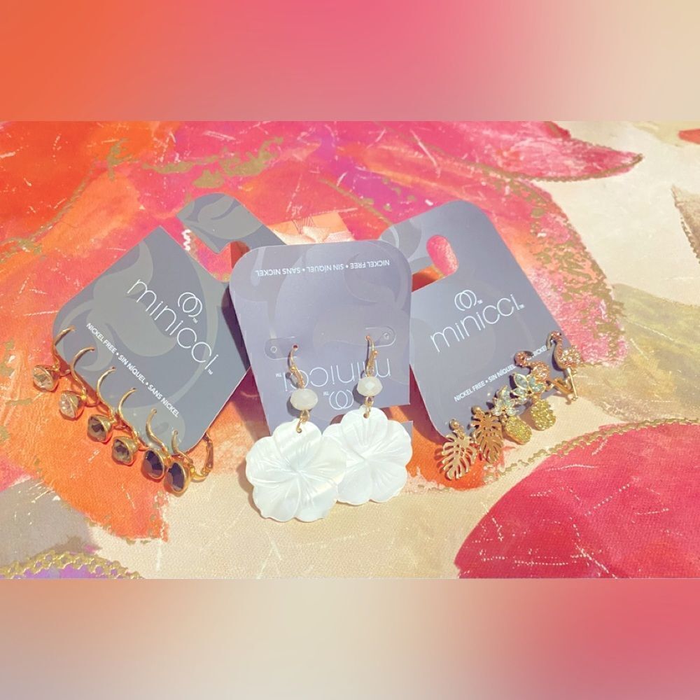 🛍️Women minicci jewelry Bundle elegant super cute fashion nickel free Earrings